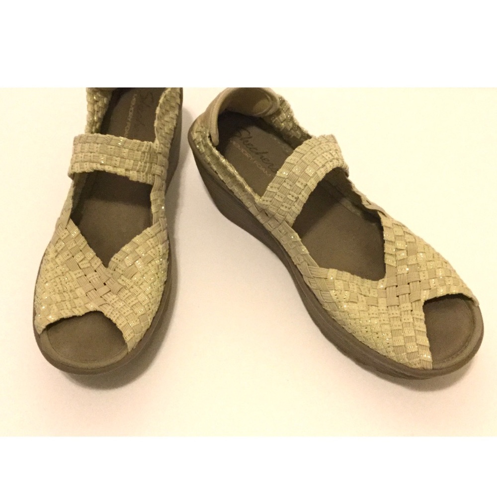 Sketchers Memory Foam Wedges Women’s Size 7